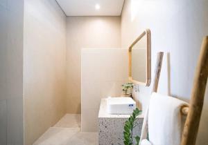 2BR Villa Bahtera In Kerobokan easy access to Canggu and Seminyak