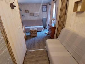 Studio 20m², 3 pers, proche pistes, parking, Les Deux Alpes - FR-1-516-213