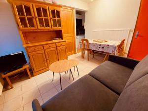 Appartement cosy avec terrasse, parking et vue montagne à La Clusaz - FR-1-459-220