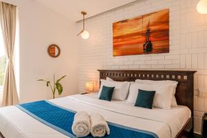 HideAway 2BHK Duplex Villa, North Goa (STU)