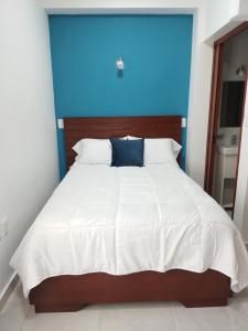 Luluu Índigo (pequeño Índigo)