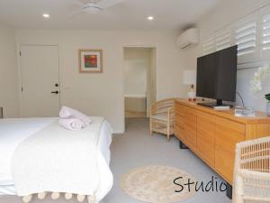 Nelsons Oasis By The Beach Studio