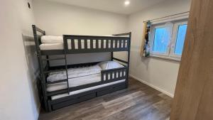 Ranchhouse Smoker- Westernstable - Horse