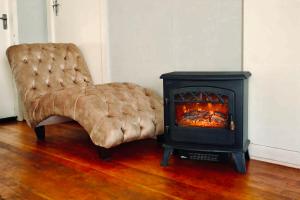 Cozy oasis on Derby