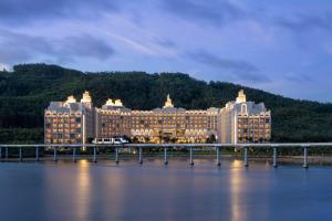 Hyatt Regency Hainan Ocean Paradise Resort