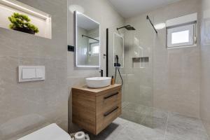 Home holiday Petrcane