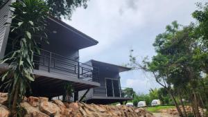Riverhill khaoyai บ้านกล่อง