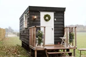 CRASH'NSTAY - N° 9 - 's-Gravenmoer