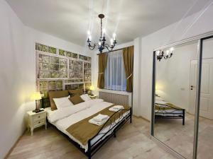 City Center Oasis, Universitate