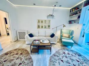 City Center Oasis, Universitate