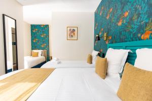 Quadruple Room with Courtyard View room in Les Charmettes