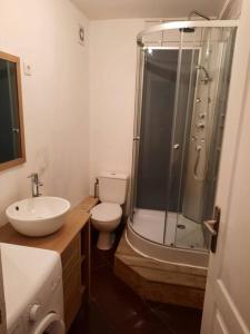 Maisons de vacances Agreable maison de pecheurs avec parking gratuit. : Maison 3 Chambres