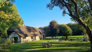 Maisons de vacances La Chaumiere du pays d-ouche : photos des chambres