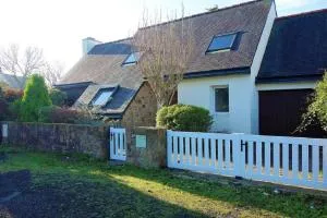 Villa avec jardin dans un quartier calme au centre de Perros-Guirec - Réf 934 - 土鲁万