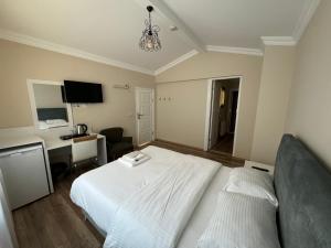 Double Room with Private Bathroom room in DOĞA VİLLa GUEST HOUSE
