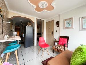 Elegante apartamento: Sabaneta Central