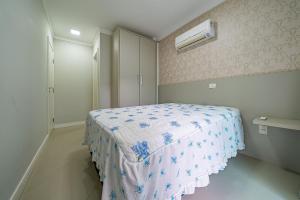 250 - Apto 100m do mar c 3 quartos e churrasqueira