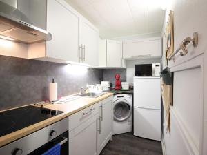 Appartements T2bis confortable au pied des pistes - 6 pers, parking, local a skis, animaux acceptes - FR-1-415-149 : photos des chambres