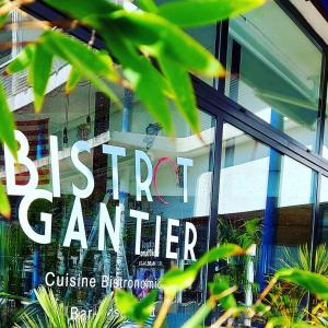 Hotels Hotel La Croisette & Restaurant Bistrot Gantier en centre ville : photos des chambres