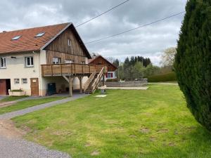 Maisons de vacances Gite 14 personnes - 10 minutes de Gerardmer - Jaccuzzi : photos des chambres