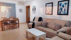 Canet de Berenguer playa, cerca de Valencia , WIFI, SmartTV 40"