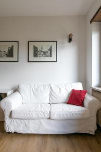 WoodenKey Asiago bicamere immerso nel verde