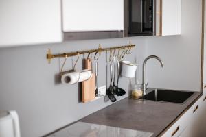 Sea view apartment on 24th floor!