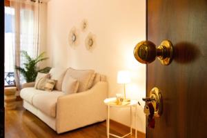 Dolfin Apartment** *