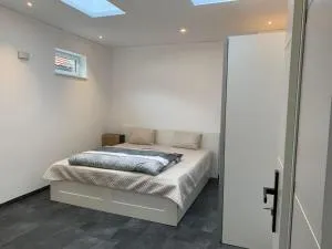 Schlafzimmer Nr1 Heidingsfeld Würzburg - 卡尔施塔特