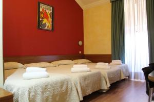 Quadruple Room room in Club Hotel
