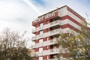 Hotel Palace - Corvo