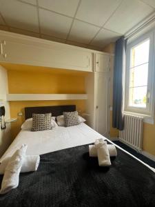 Hotels Hotel Le Phare : photos des chambres