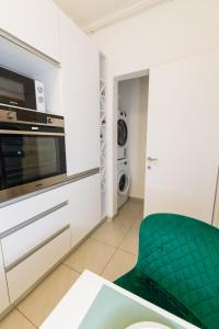 Suit apartment free parking