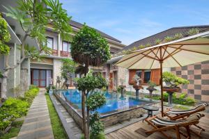 Jineswari Kuta by Kamara