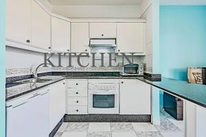 LA PAZ. Lovely apartment overlooking the golf and sea