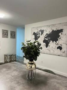 Classy single family house, walk to St Boniface
