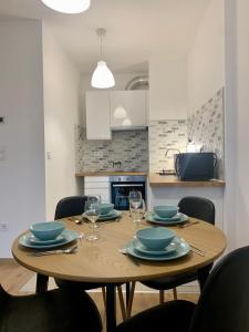 Westside Residence apartment - modern & peaceful - FREE GARAGE!