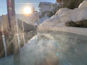 stunning panoramic views! Hottube & Sauna