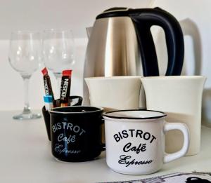 Lilys Studio 3 by Bulgarentals - Central Sofia