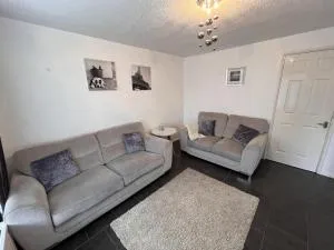 Cromwell House - 拉德克利夫