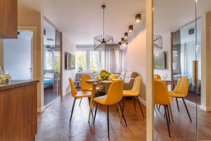 Bruna 2 - Charming Apartment by Noclegi Renters