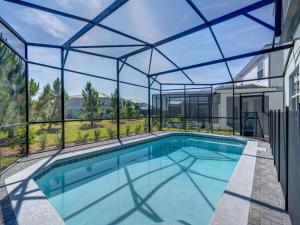 5 Bedroom Private Pool Home 15 Min to Disney World, Davenport