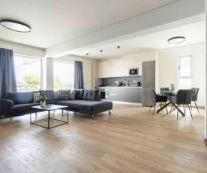 SeaLife Grand Penthouse Varkiza - 阿基亚码头