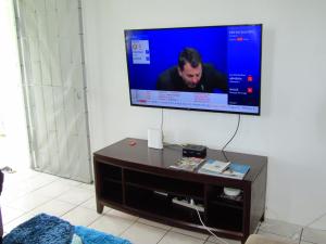 Dover Apt 3 by the beach in the Gap