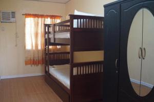 Hana-Natsu Resorts Pool & Hotel