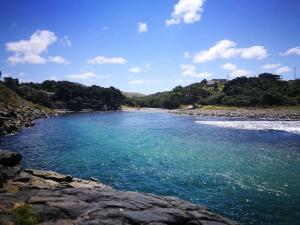 CORAM DEO SaltyWaves double en-suite rooms with sea views