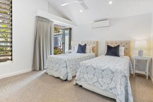 Peaceful & Stylish Retreat, Noosa Heads