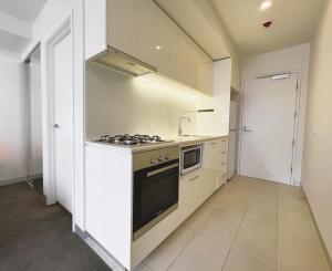 Studio, Carlton, Queen Victoria Market, Uni Melb