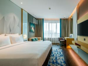 Premium Double or Twin Room - Complimentary Transfer to the Beach room in Flora Inn Hotel Dubai Airport