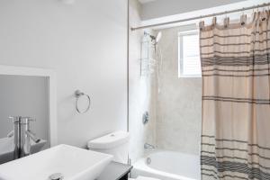 South Boston 3BR w WD Balcony nr Restaurants BOS-749